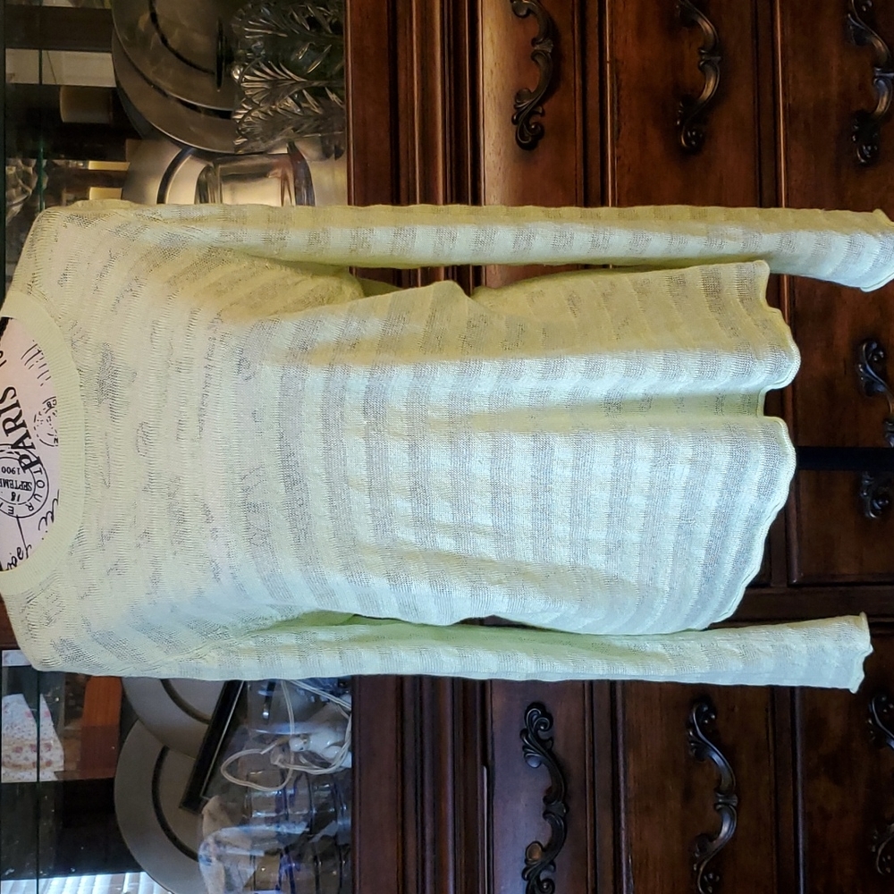 BANANA REPUBLIC LIGHTWEIGHT SWEATER SZ M